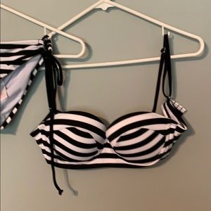 Black and white bikini